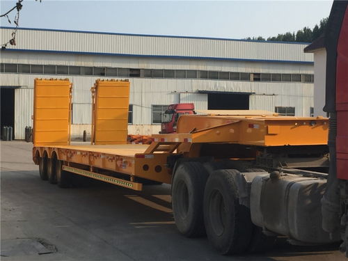半掛車規(guī)格解析 高低平板與挖機(jī)板載重、價(jià)格及配件指南
